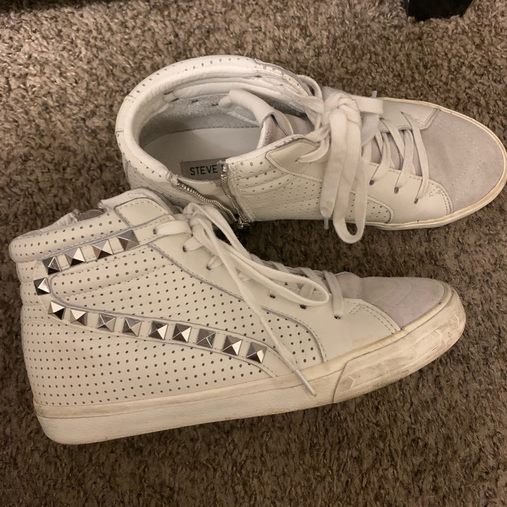 Steve Madden leather high top  sneakers with studs